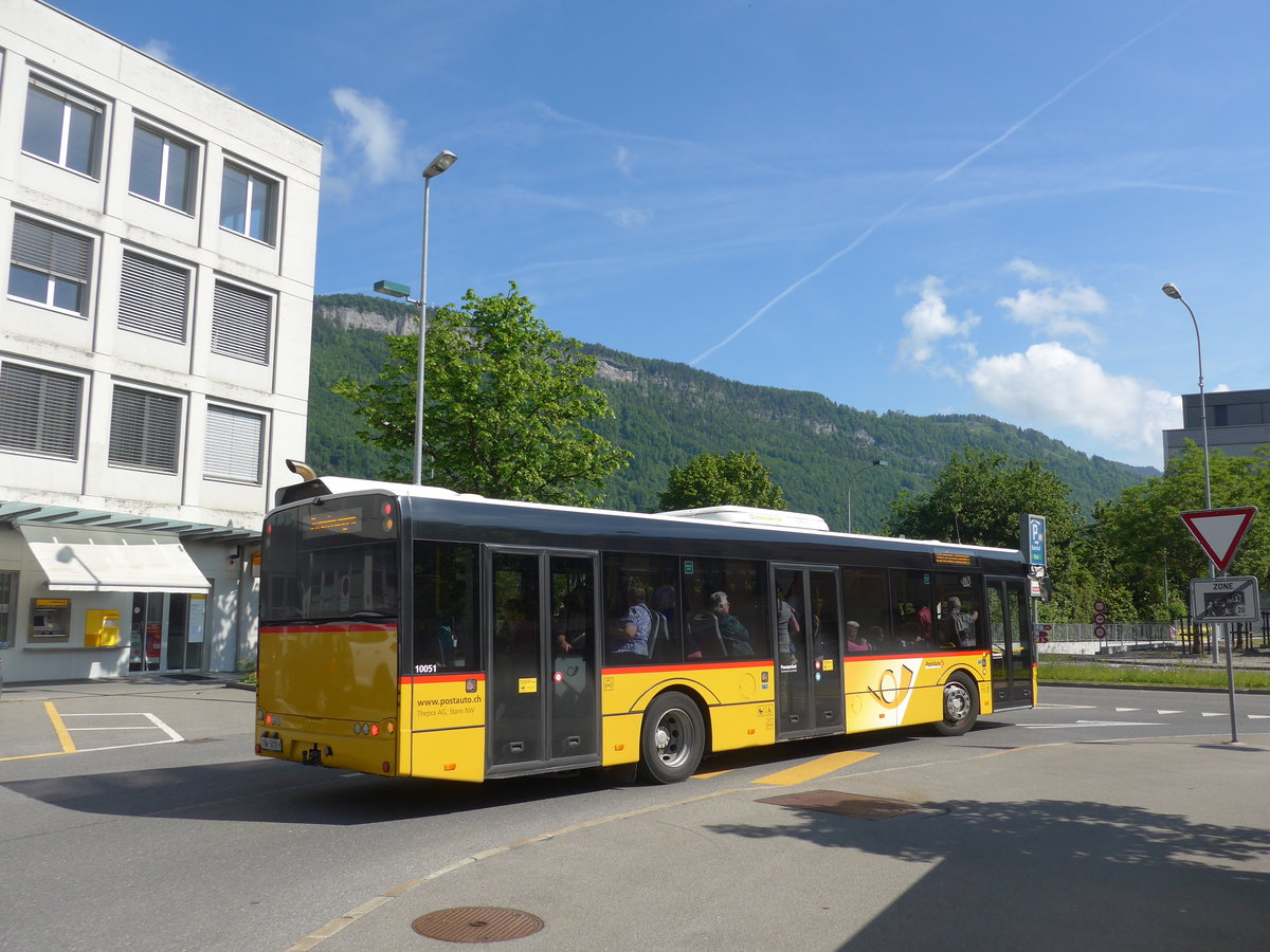 (205'594) - Thepra, Stans - Nr. 19/NW 5019 - Solaris am 30. Mai 2019 beim Bahnhof Stans