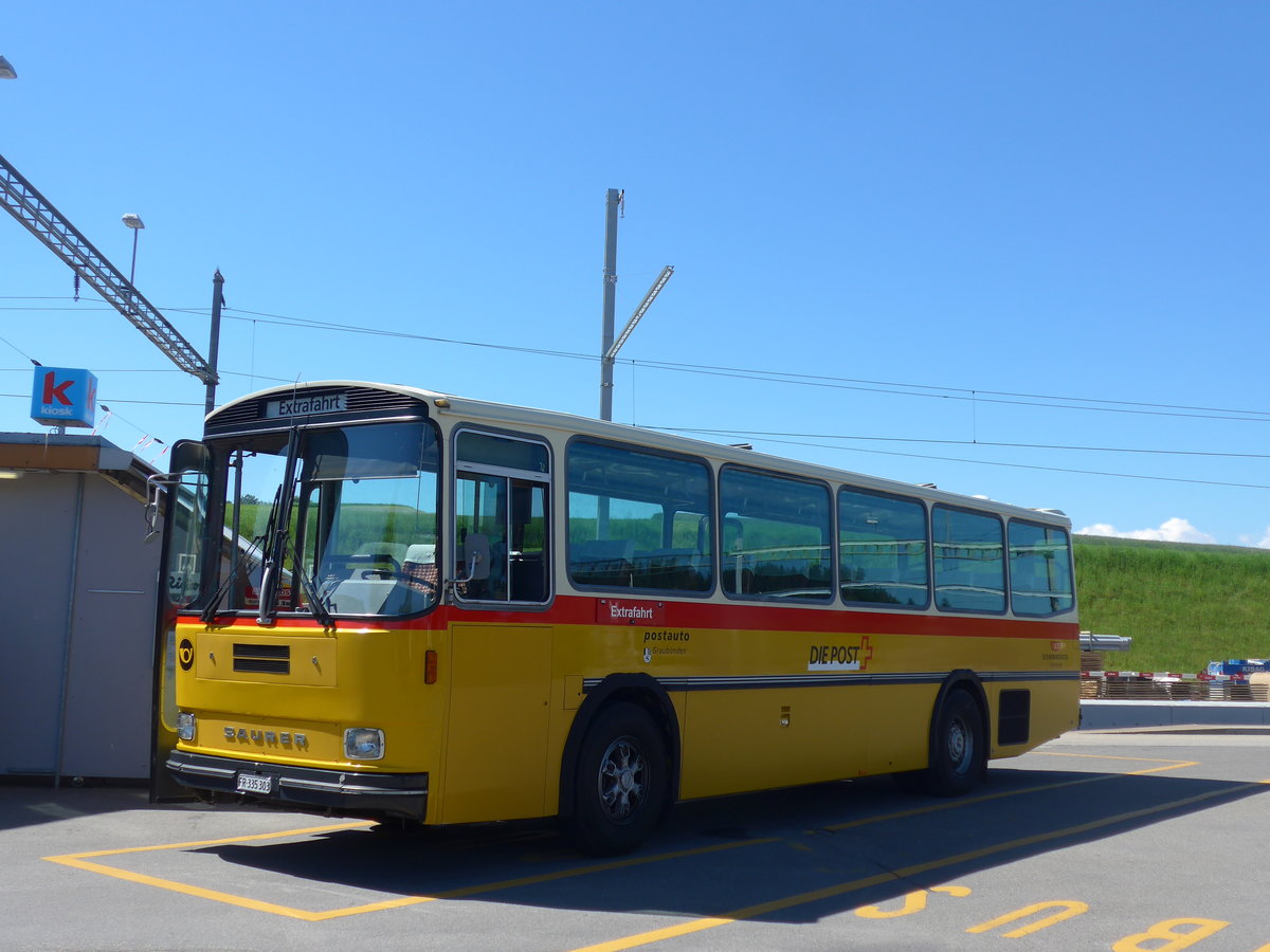 (205'705) - Eichenberger, Bsingen - FR 335'303 - Saurer/R&J (ex Schlapp, Cottens; ex Ruklic, Schaffhausen; ex Heim, Flums; ex Frigg, Zernez; ex P 24'279) am 2. Juni 2019 beim Bahnhof Biglen