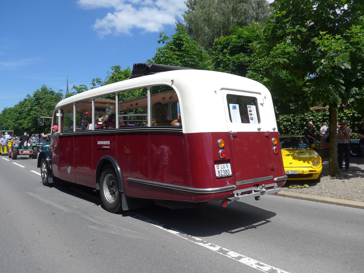 (205'938) - Bechter, Kriens - LU 82'380 - Saurer/Krapf (ex Mnch, D-Marienberg; ex Spirig, Widnau; ex RhV Altsttten Nr. 33; ex Thr, Eichberg) am 8. Juni 2019 in Sarnen, OiO