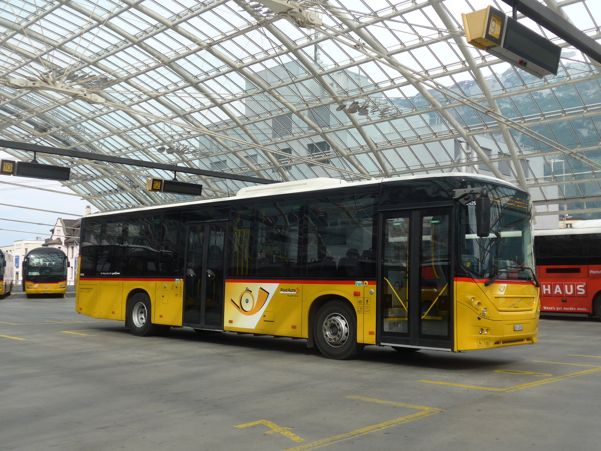 (206'199) - Reptrans, Salouf - GR 43'393 - Volvo am 9. Juni 2019 in Chur, Postautostation