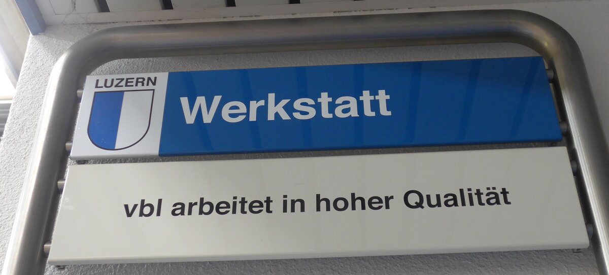 (206'527) - VBL-Haltestellenschild - Luzern, Werkstatt - am 22. Juni 2019