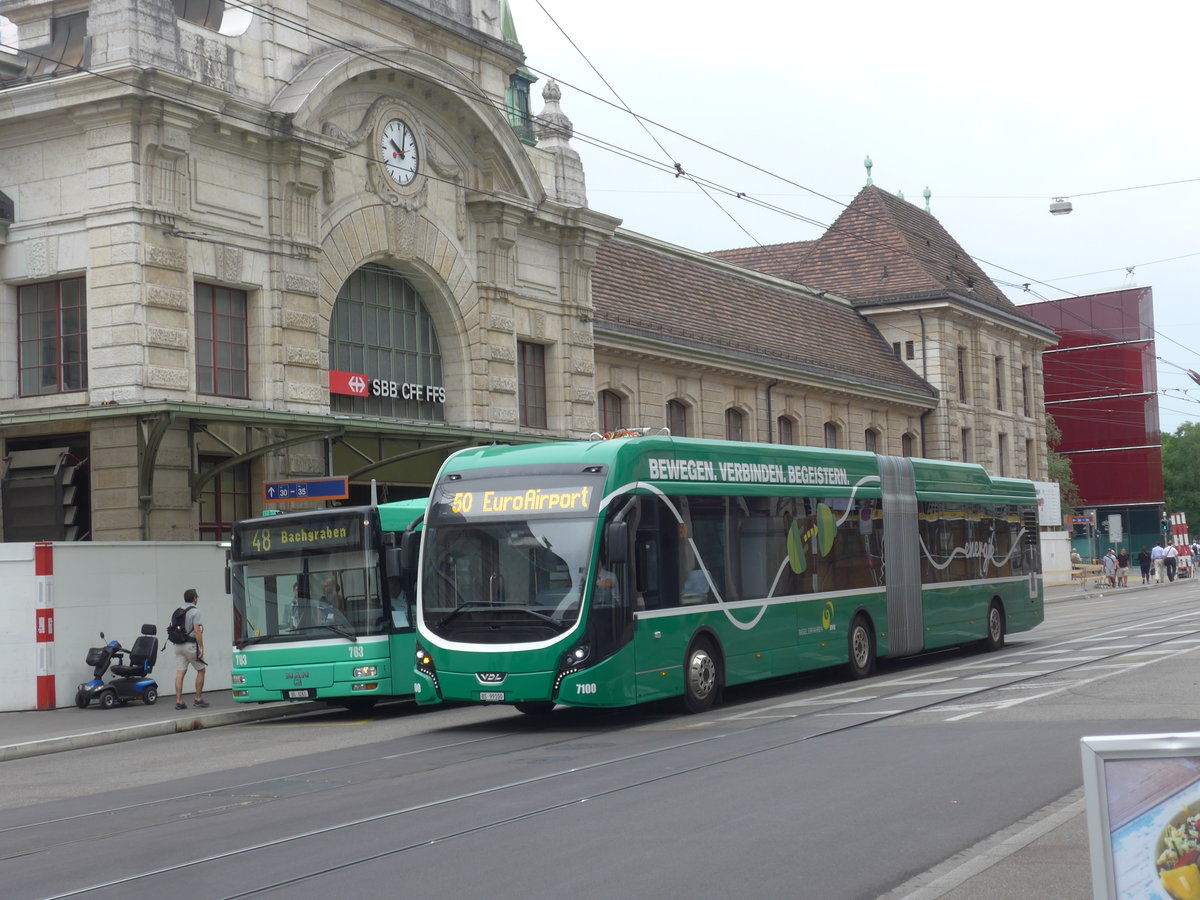 (207'414) - BVB Basel - Nr. 7100/BS 99'100 - VDL am 6. Juli 2019 beim Bahnhof Basel