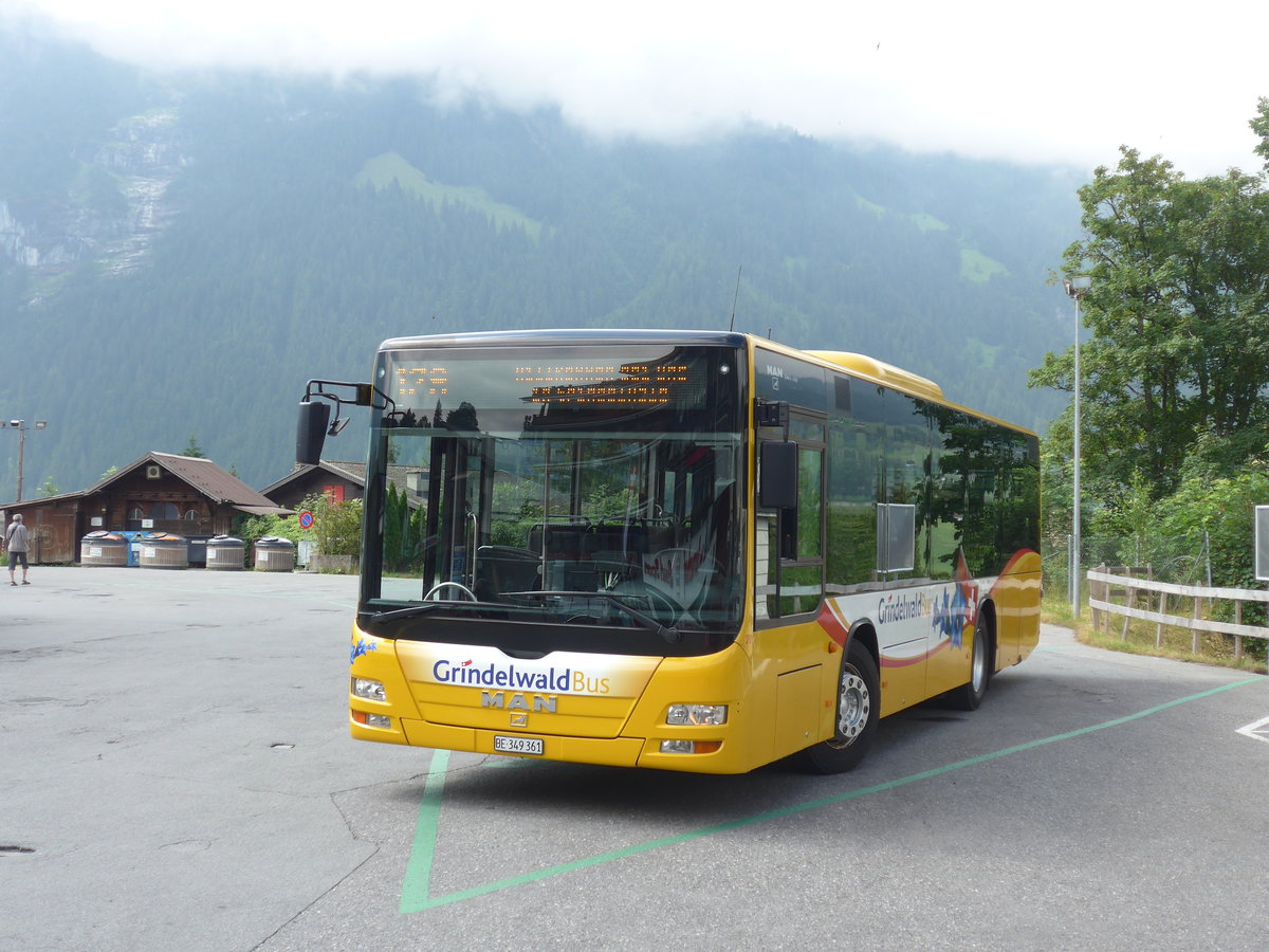 (207'670) - AVG Grindelwald - Nr. 20/BE 349'361 - MAN/Gppel am 9. Juli 2019 beim Bahnhof Grindelwald