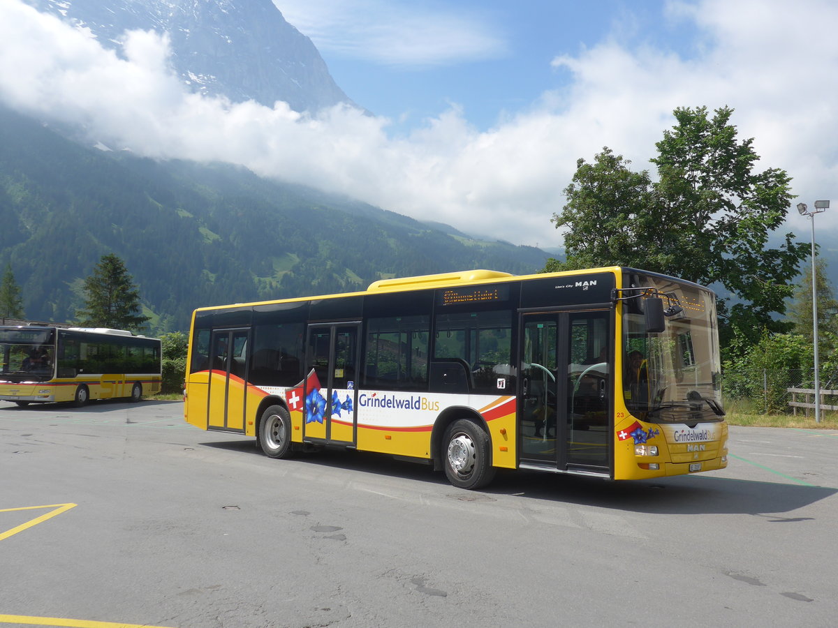 (207'693) - AVG Grindelwald - Nr. 23/BE 70'397 - MAN am 9. Juli 2019 beim Bahnhof Grindelwald