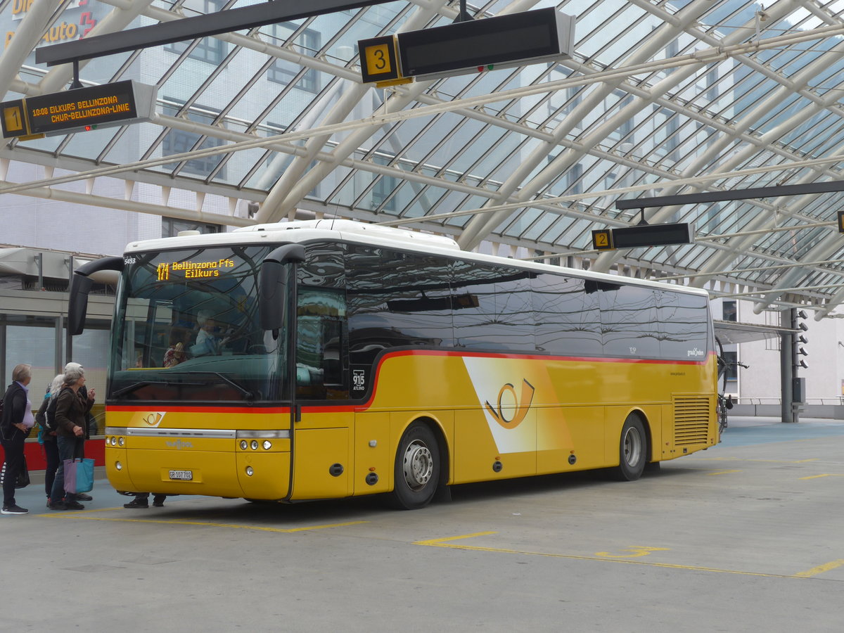 (208'029 - PostAuto Graubnden - GR 107'702 - Van Hool am 21. Juli 2019 in Chur, Postautostation