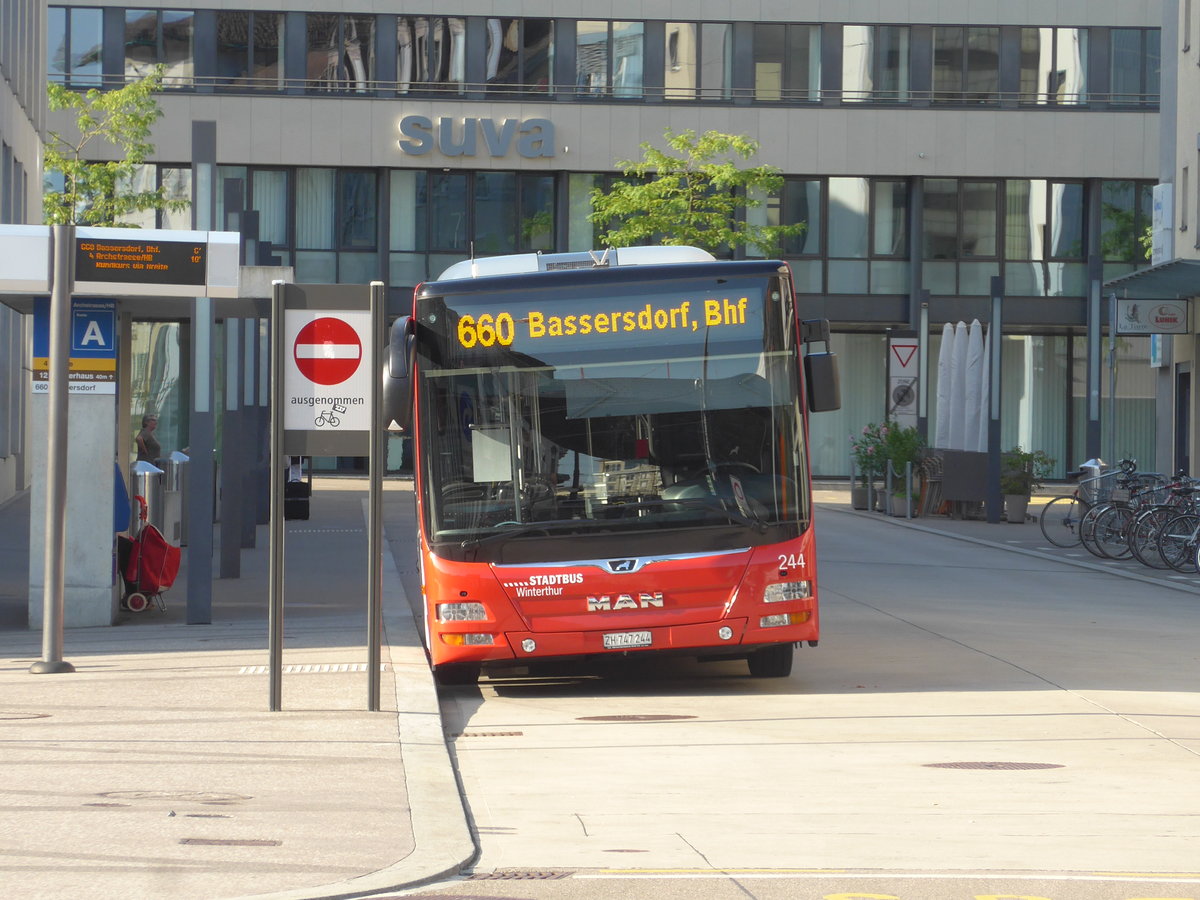 (208'239) - SW Winterthur - Nr. 244/ZH 747'244 - MAN am 1. August 2019 beim Hauptbahnhof Winterthur