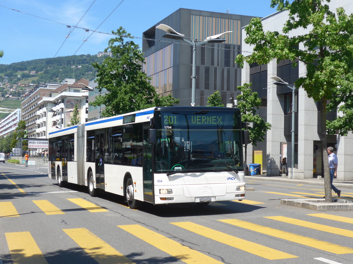 (208'439) - VMCV Clarens - Nr. 904/VD 463'528 - MAN (ex transN, La Chaux-de-Fonds Nr. 241; ex TN Neuchtel Nr. 241) am 4. August 2019 beim Bahnhof Vevey