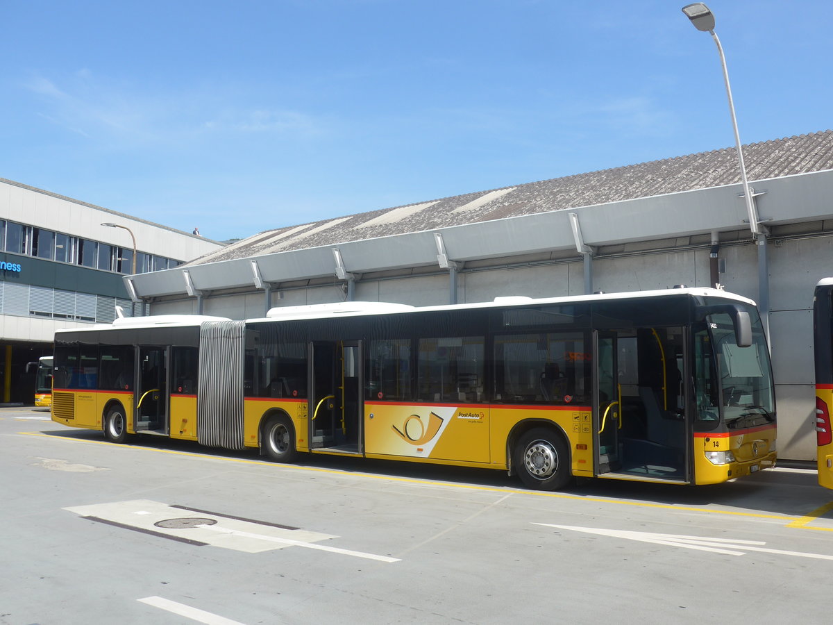 (209'117) - Steiner, Ortschwaben - Nr. 14/BE 336'245 - Mercedes am 27. August 2019 in Bern, Postautostation