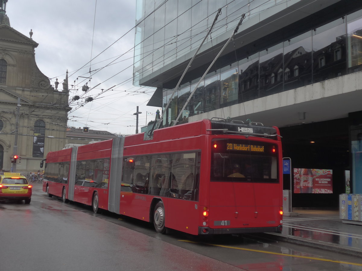 (209'305) - Bernmobil, Bern - Nr. 41 - Hess/Hess Doppelgelenktrolleybus am 1. September 2019 beim Bahnhof Bern