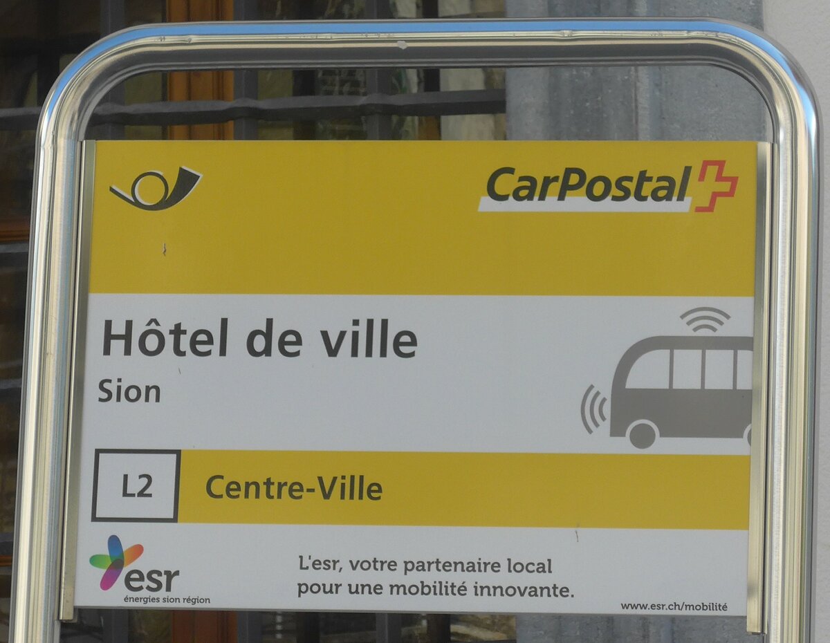 (209'482) - PostAuto-Haltestellenschild - Sion, Htel de ville - am 9. September 2019