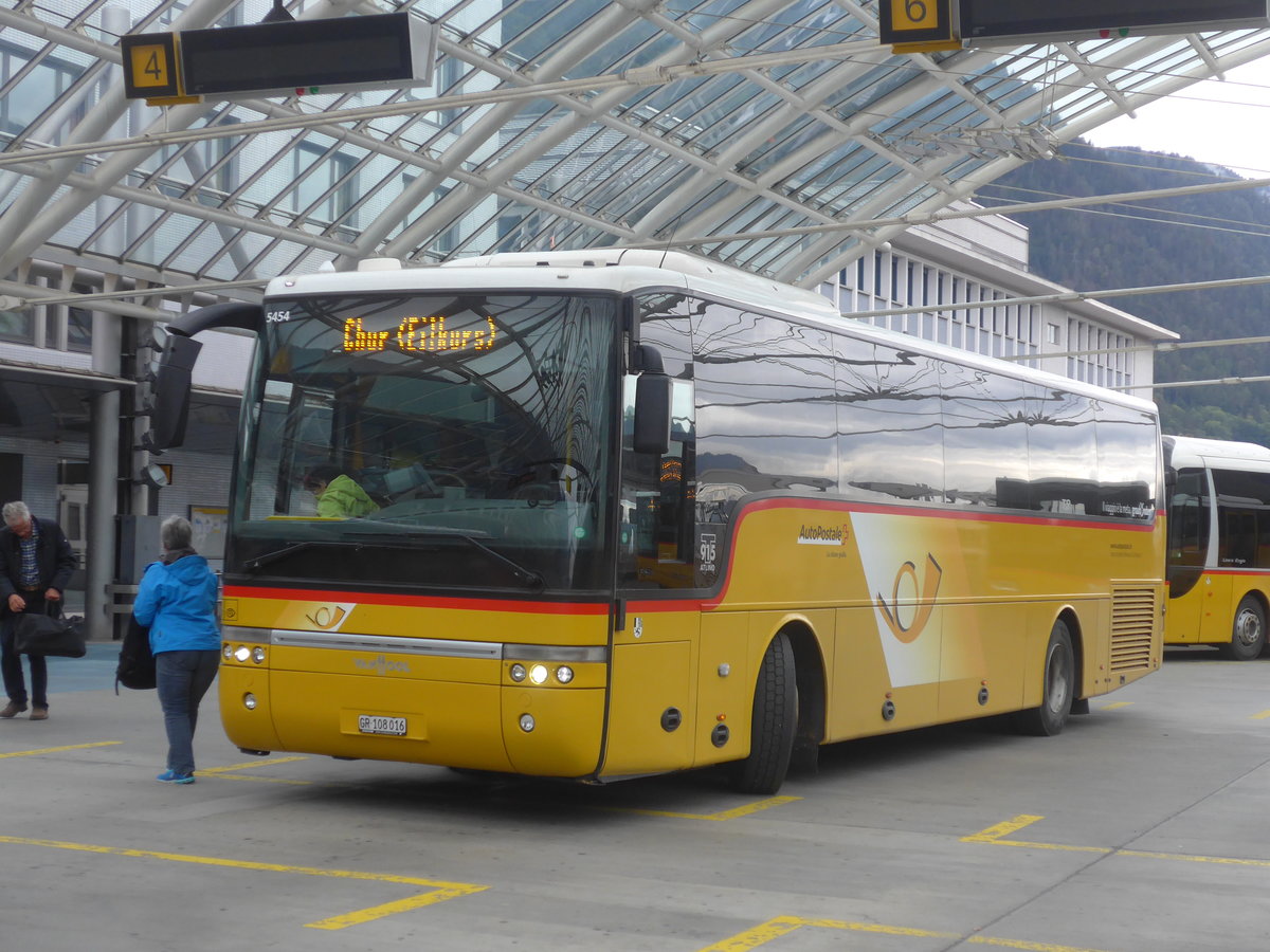 (210'053) - TpM, Mesocco - Nr. 16/GR 108'016 - Van Hool (ex PostAuto Graubnden) am 6. Oktober 2019 in Chur, Postautostation