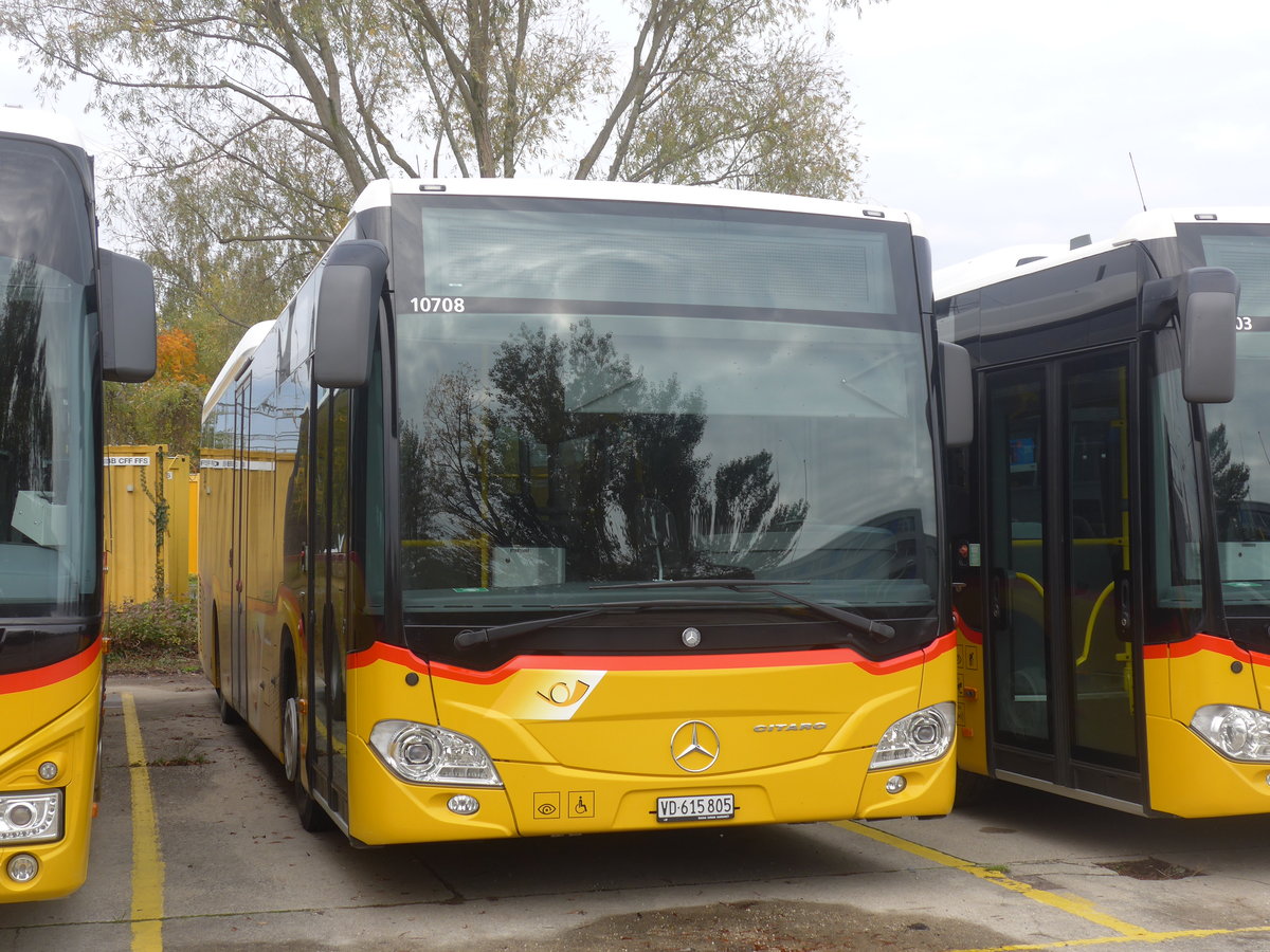 (210'892) - CarPostal Ouest - VD 615'805 - Mercedes am 9. November 2019 in Yverdon, Garage