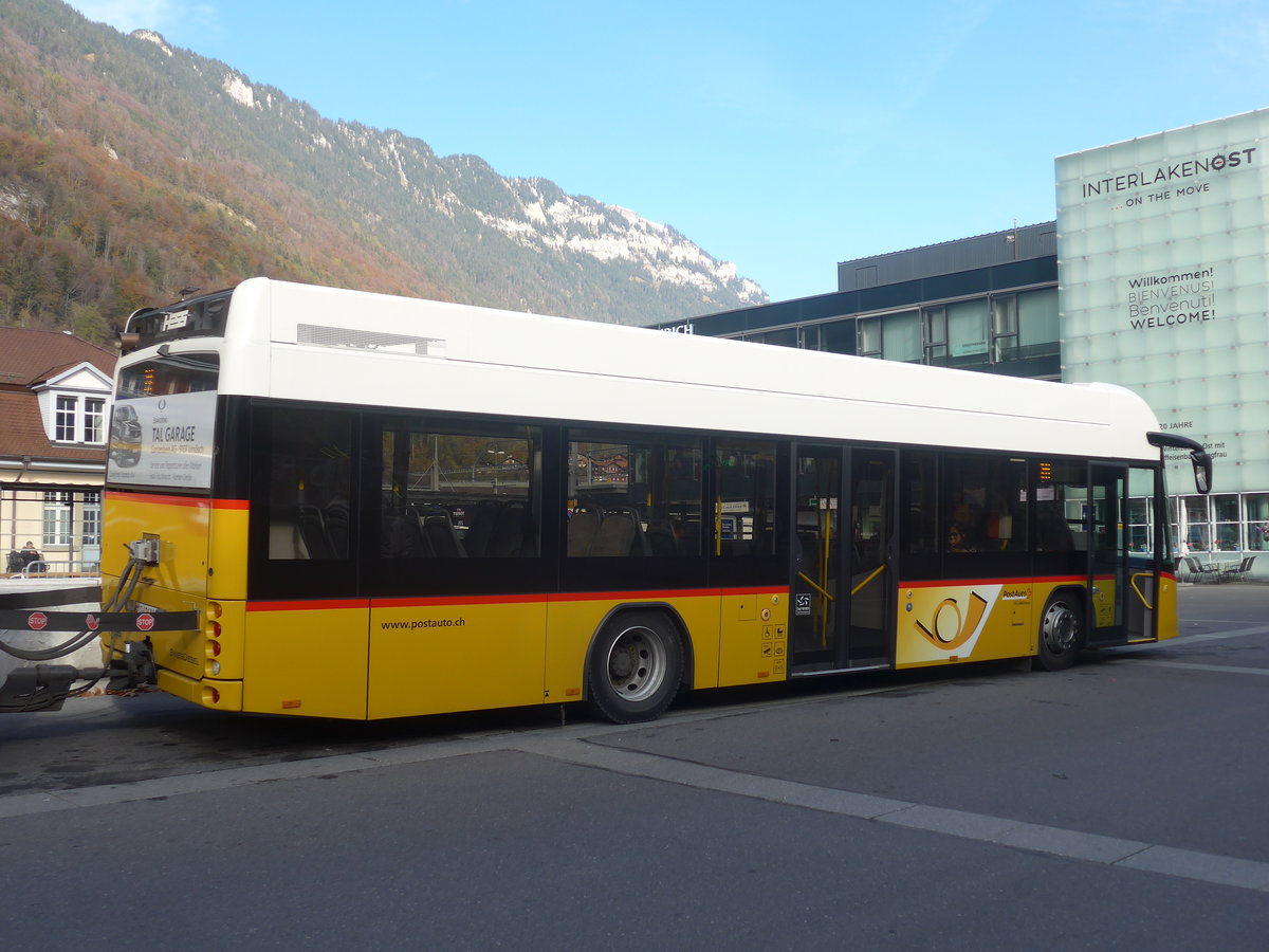 (211'023) - PostAuto Ostschweiz - BE 426'001 - Hess am 11. November 2019 beim Bahnhof Interlaken Ost