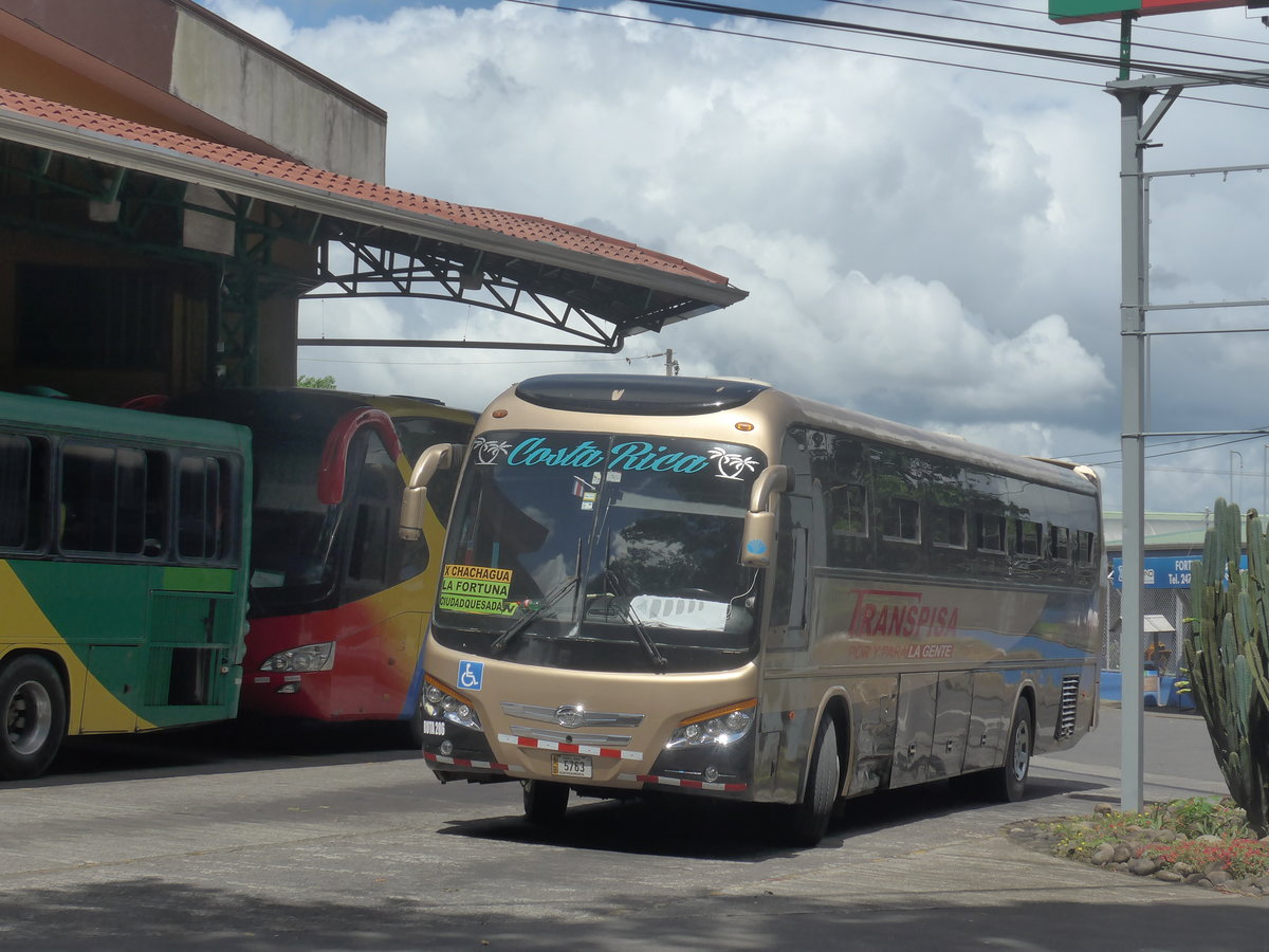 (211'255) - Transpisa, Quesada - 5763 - Daewoo am 14. November 2019 in La Fortuna, Busstation