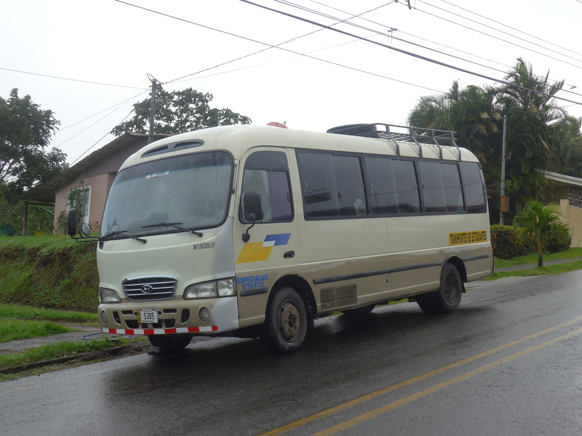 (211'839) - ??? - 5305 - Hyundai am 21. November 2019 in Nuevo Arenal