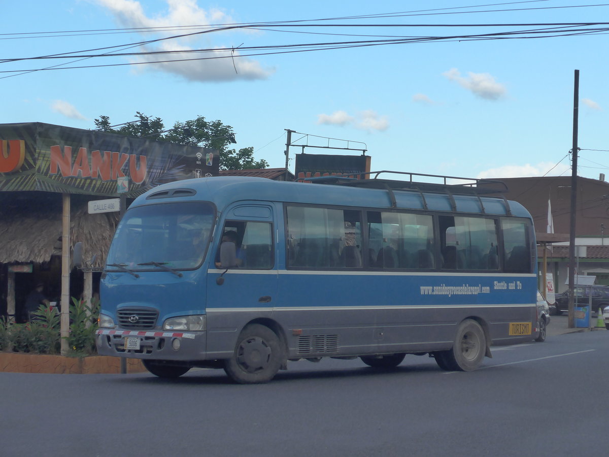 (212'240) - Sonidos y Rocas del Arenal, La Fortuna - 5006 - Hyundai am 23. November 2019 in La Fortuna