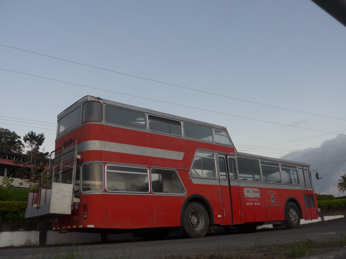 (212'381) - Ulrich, Nuevo Arenal - FBW/Vetter-R&J Anderthalbdecker (ex Wespe, CH-Altsttten; ex AFA Adelboden/CH Nr. 6) am 24. November 2019 in Nuevo Arenal, Los Hroes