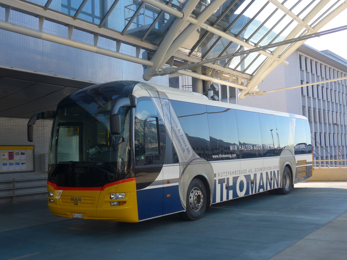 (212'615) - PostAuto Graubnden - GR 162'988 - MAN am 7. Dezember 2019 in Chur, Postautostation