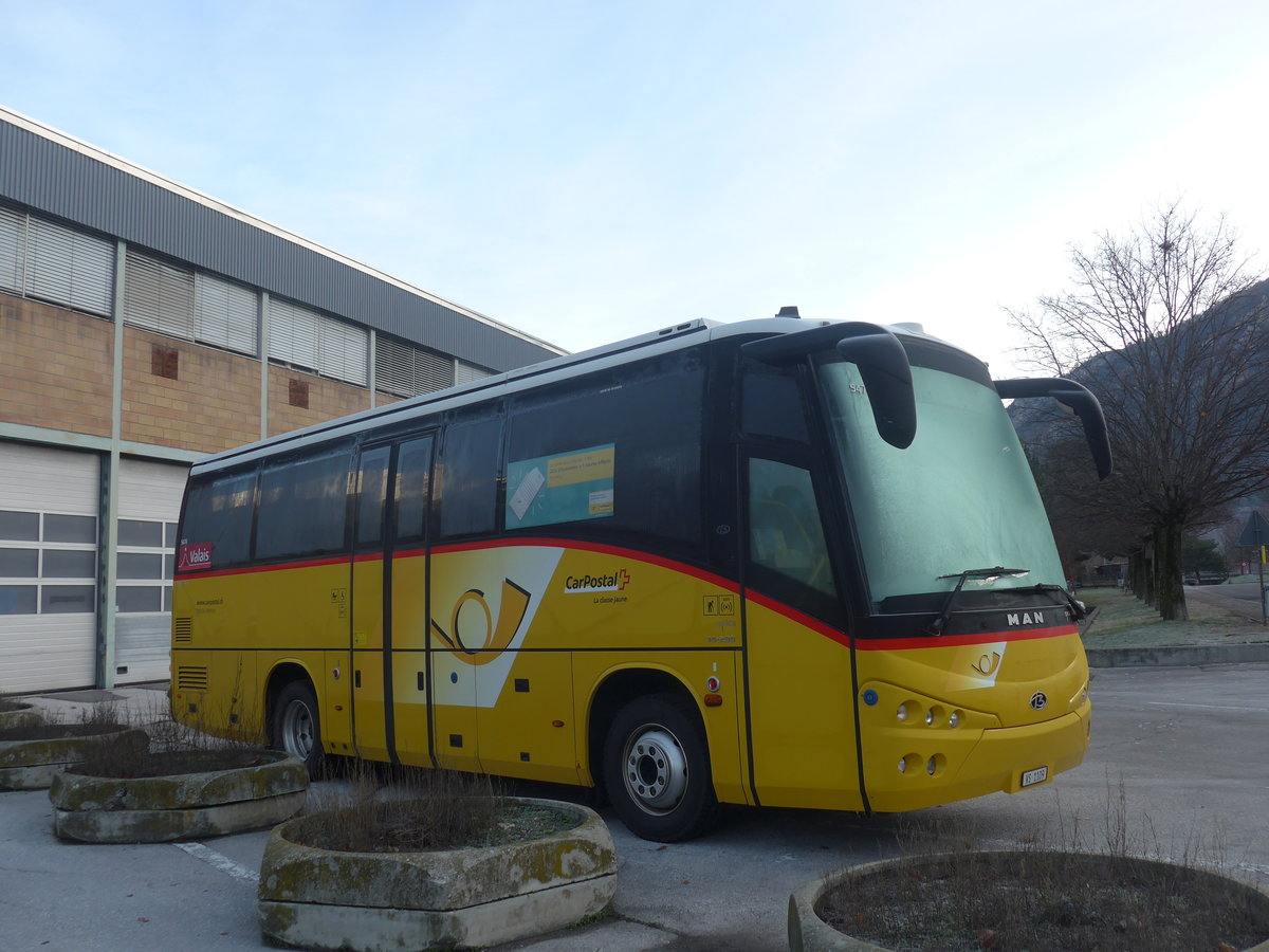 (212'700) - TMR Martigny - Nr. 126/VS 1109 - MAN/Beulas am 8. Dezember 2019 in Sion, alte Ortsbusgarage