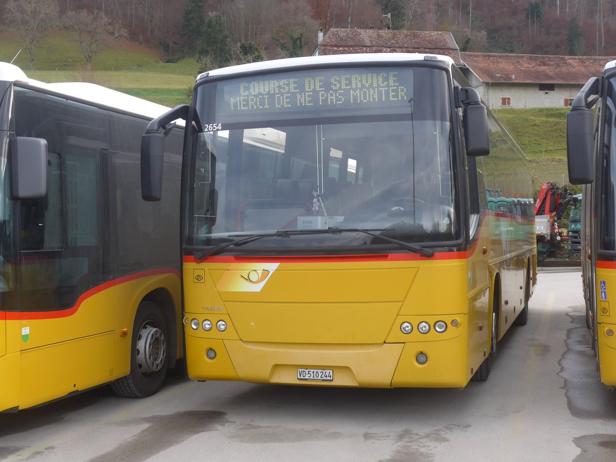 212'804) - CarPostal Ouest - VD 510'244 - Volvo (ex P 25'165) am 8. Dezember 2019 in Moudon, Garage Faucherre