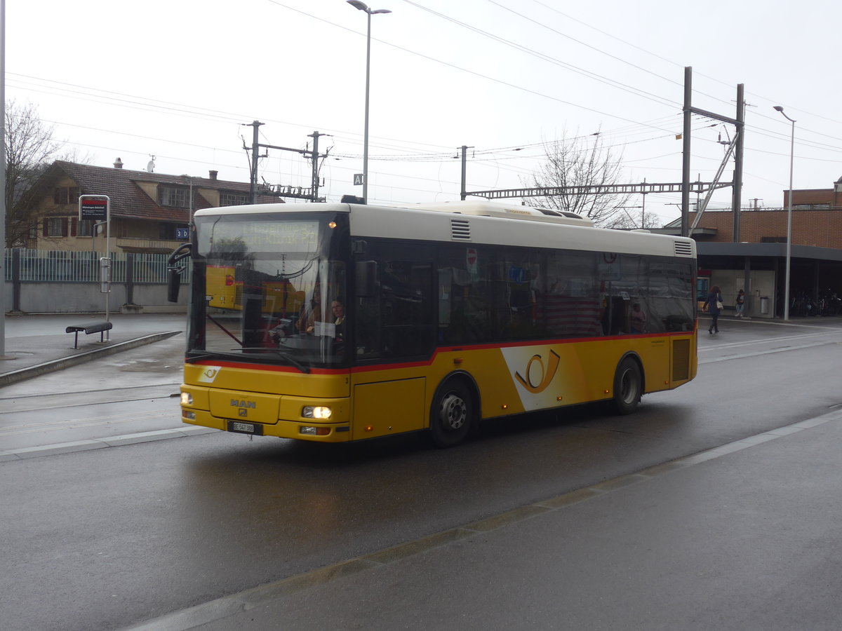 (212'860) - Lengacher, Wichtrach - Nr. 3/BE 547'388 - MAN/Gppel am 9. Dezember 2019 beim Bahnhof Mnsingen