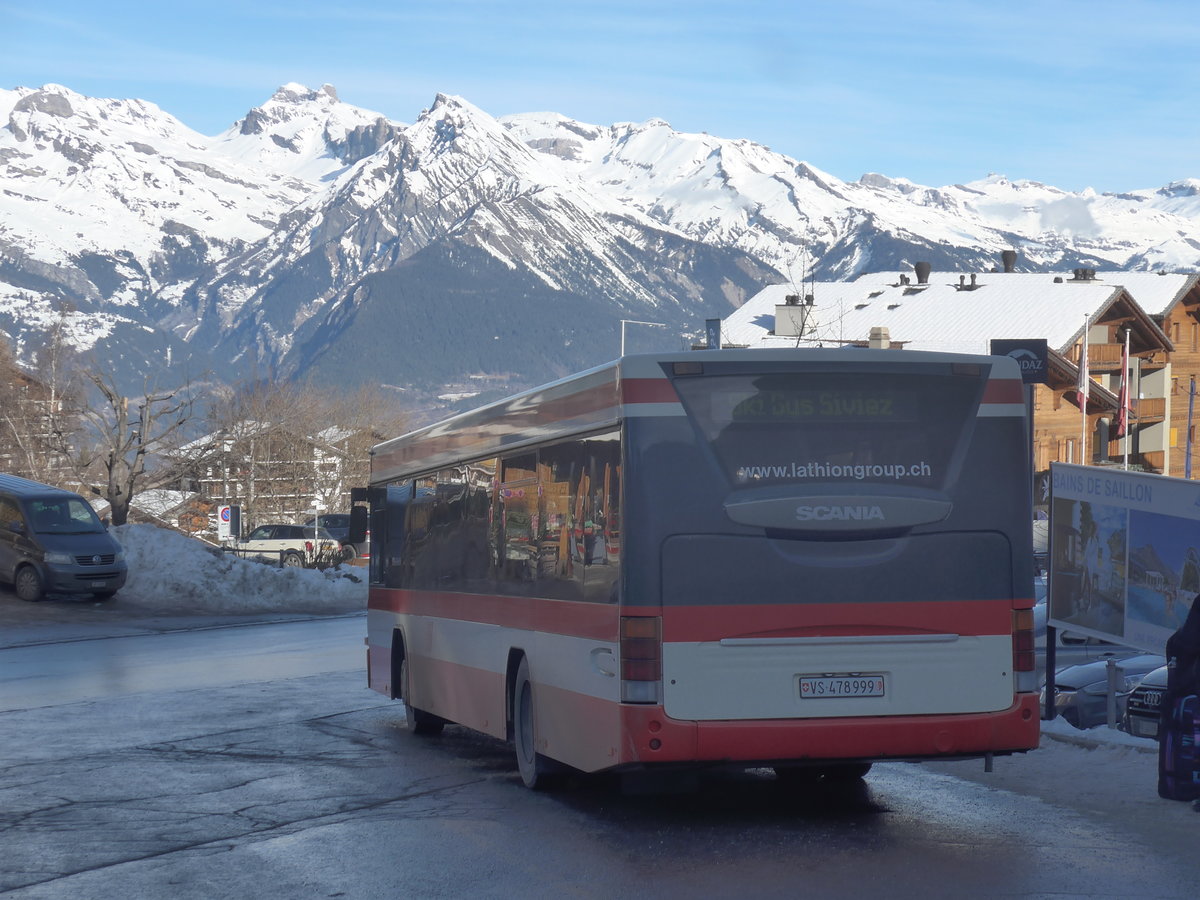 (213'340) - Lathion, Sion - Nr. 26/VS 478'999 - Scania/Hess (ex AAGS Schwyz Nr. 12) am 4. Januar 2020 in Haute-Nendaz, Tlcabine