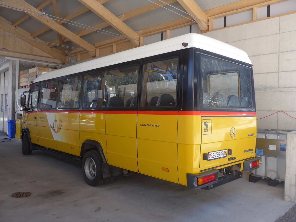 (213'914) - PostAuto Bern - BE 755'378 - Mercedes/Kusters am 19. Januar 2020 in Stechelberg, Garage