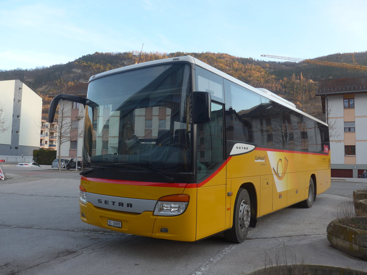 (214'838) - Evquoz, Erde - VS 16'098 - Setra am 22. Februar 2020 in Sion, alte Ortsbusgarage