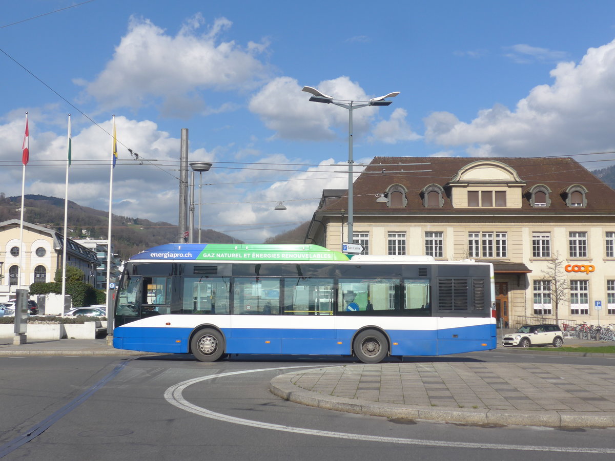 (215'171) - VMCV Clarens - Nr. 400/VD 605'103 - Van Hool (ex CarPostal Ouest Nr. 11; ex CarPostal Ouest Nr. 2) am 14. Mrz 2020 beim Bahnhof Vevey