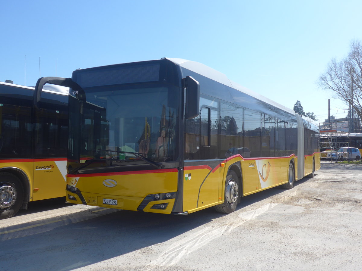 (215'221) - CarPostal Ouest - VD 563'296 - Solaris am 15. Mrz 2020 in Yverdon, Garage