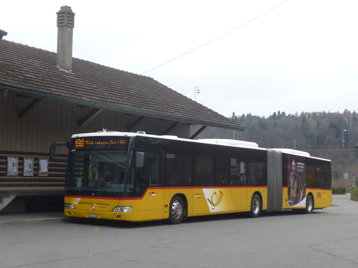 (215'388) - PostAuto Bern - Nr. 636/BE 560'405 - Mercedes am 22. Mrz 2020 beim Bahnhof Laupen