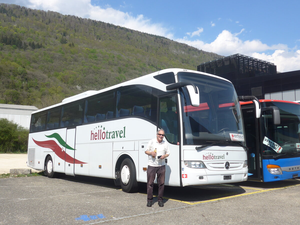 (216'031) - Hellotravel, Root - Mercedes (ex MOB Montreux Nr. 4) am 12. April 2020 in Biel, Rattinbus