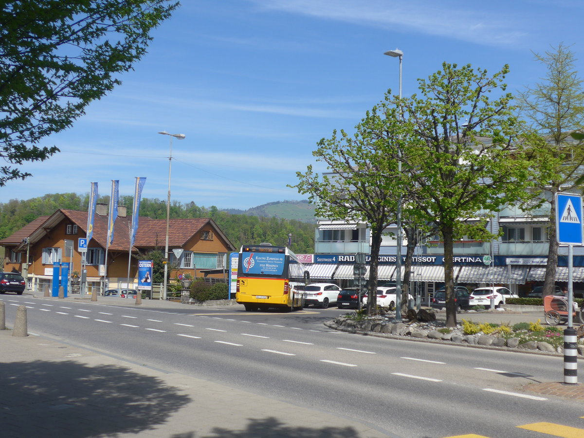 (216'125) - PostAuto Bern - BE 538'988 - Mercedes (ex BE 637'781) am 16. April 2020 beim Bahnhof Spiez