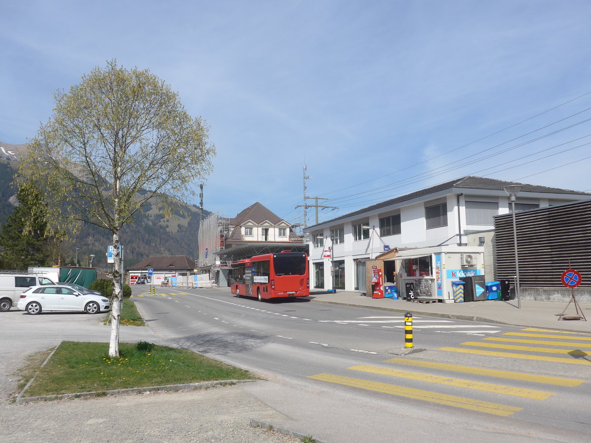 (216'138) - AFA Adelboden - Nr. 95/BE 26'774 - Mercedes am 16. April 2020 beim Bahnhof Frutigen