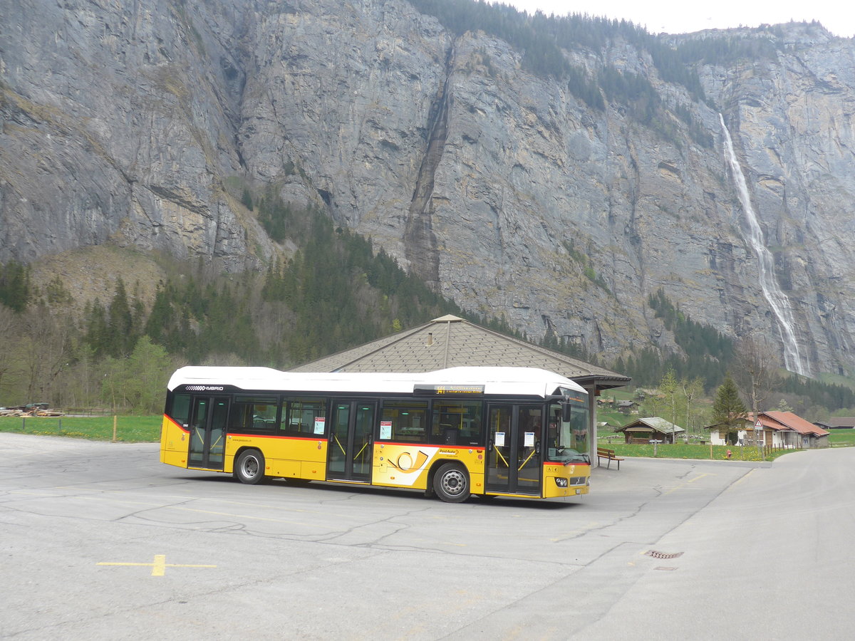 (216'322) - PostAuto Bern - BE 610'543 - Volvo am 21. April 2020 in Stechelberg, Hotel