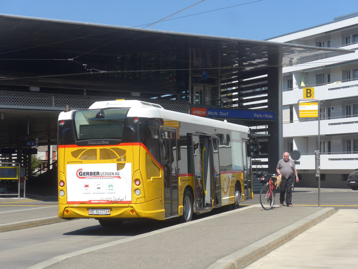 (216'358) - PostAuto Bern - Nr. 216/BE 843'216 - Heuliez am 22. April 2020 beim Bahnhof Worb Dorf