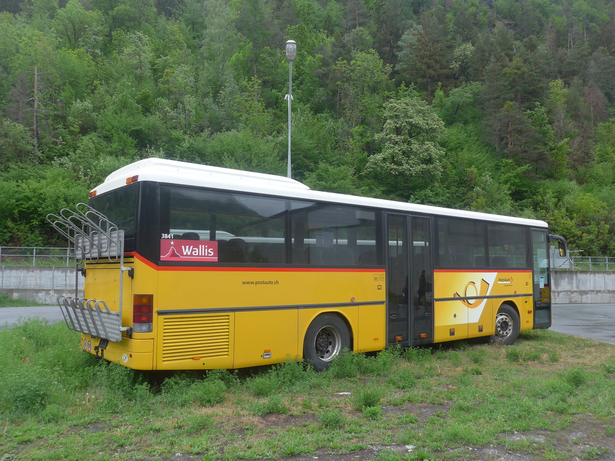 (216'645) - PostAuto Wallis - (VS 241'974) - Setra am 2. Mai 2020 bei Brig