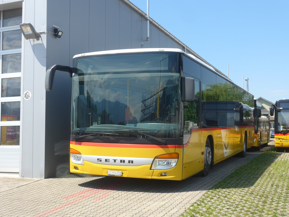 (216'844) - PostAuto Ostschweiz - SG 304'012 - Setra am 9. Mai 2020 in Uznach, Garage