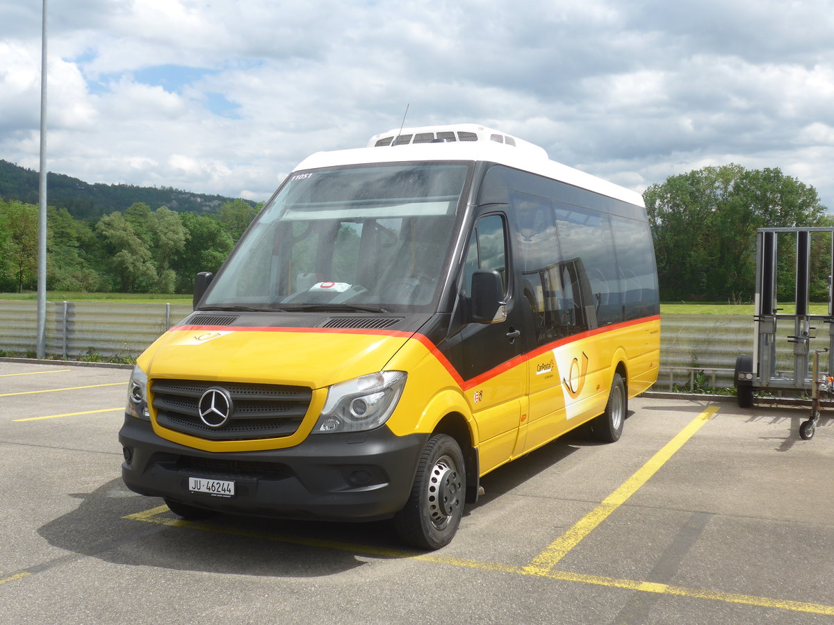 (216'966) - CarPostal Ouest - JU 46'244 - Mercedes am 10. Mai 2020 in Develier, Parkplatz