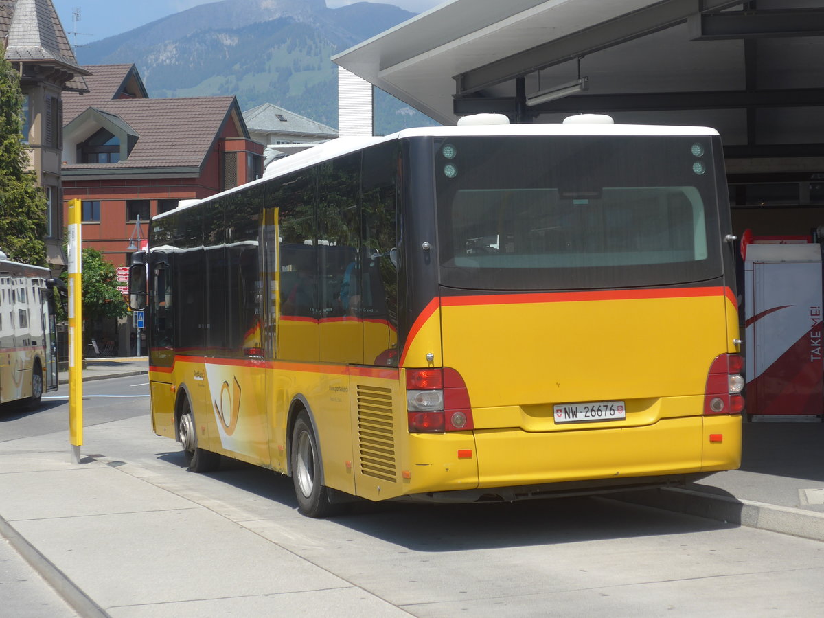 (217'064) - Thepra, Stans - Nr. 15/NW 26'676 - MAN/Gppel am 17. Mai 2020 beim Bahnhof Sarnen