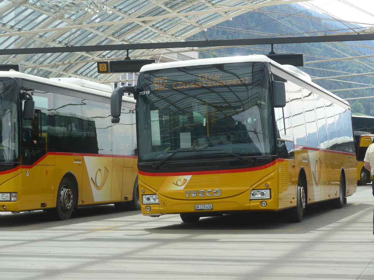 (217'250) - PostAuto Graubnden - GR 170'434 - Iveco (ex Lagerfahrzeug Iveco) am 23. Mai 2020 in Chur, Postautostation