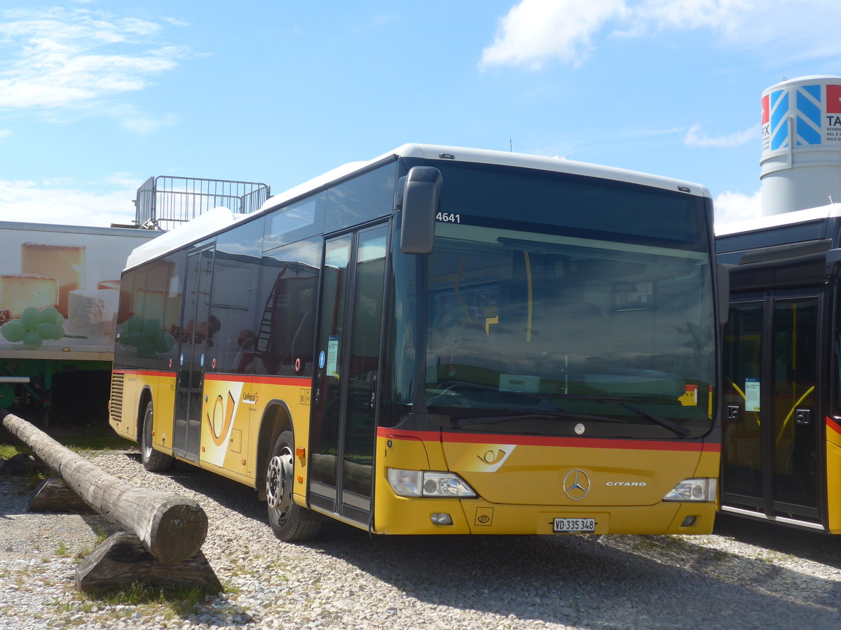 (217'839) - CarPostal Ouest - VD 335'348 - Mercedes am 13. Juni 2020 in Thierrens, Feuerwehr