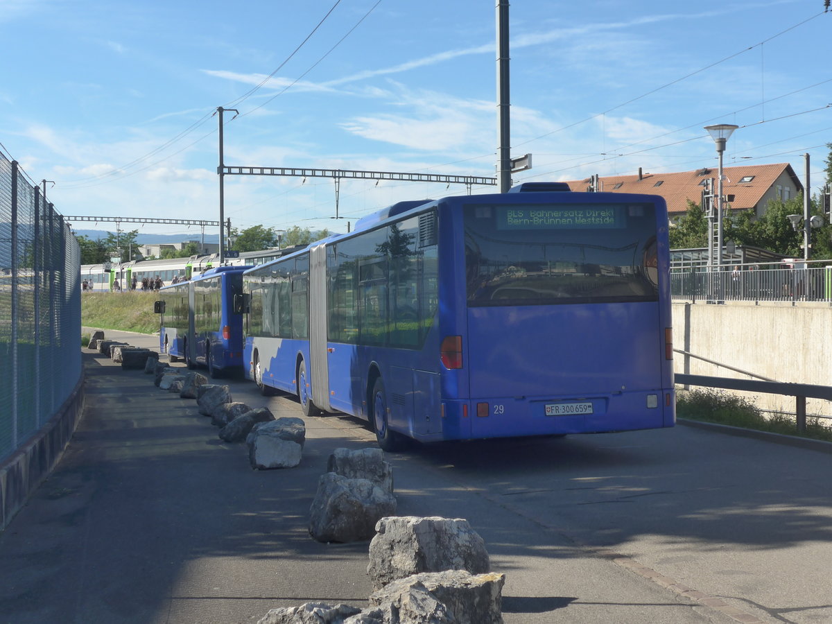 (218'418) - Intertours, Domdidier - Nr. 205/FR 300'659 - Mercedes (ex VZO Grningen Nr. 29) am 4. Juli 2020 beim Bahnhof Kerzers