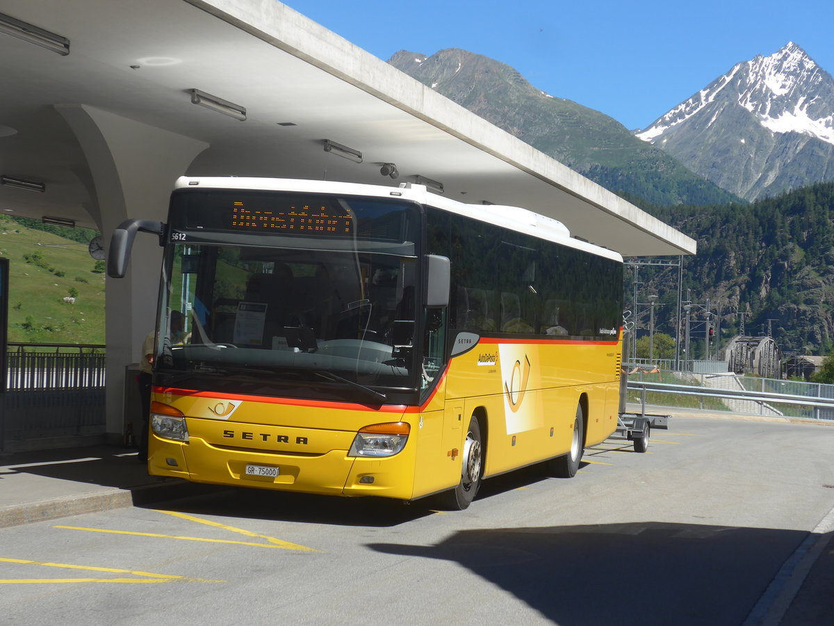 (218'459) - Terretaz, Zernez - GR 75'000 - Setra am 5. Juli 2020 beim Bahnhof Zernez