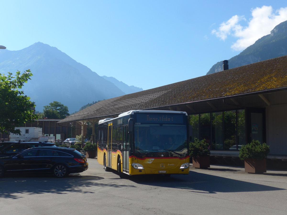 (218'625) - Flck, Brienz - Nr. 21/BE 623'971 - Mercedes am 12. Juli 2020 in Meiringen, Postautostation