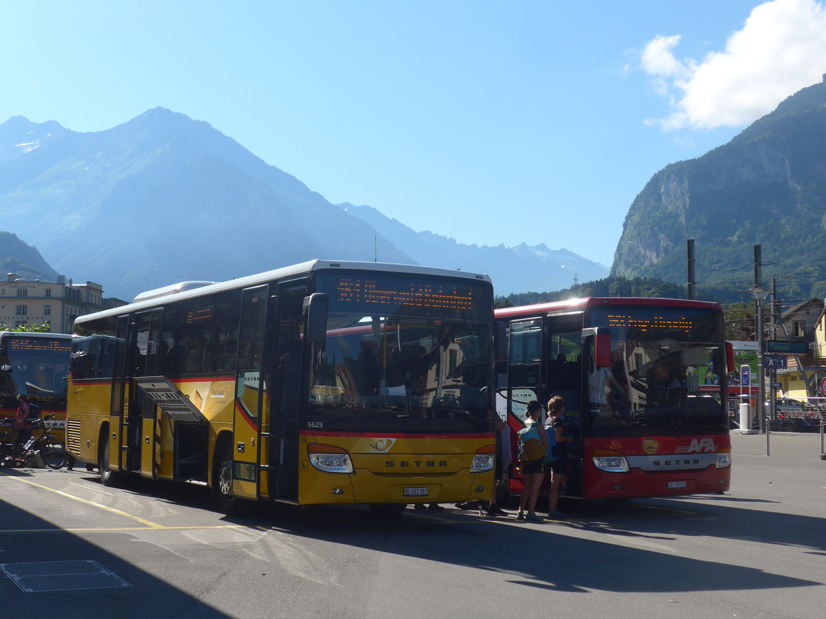 (218'630) - PostAuto Bern - Nr. 70/BE 653'387 - Setra am 12. Juli 2020 in Meiringen, Postautostation