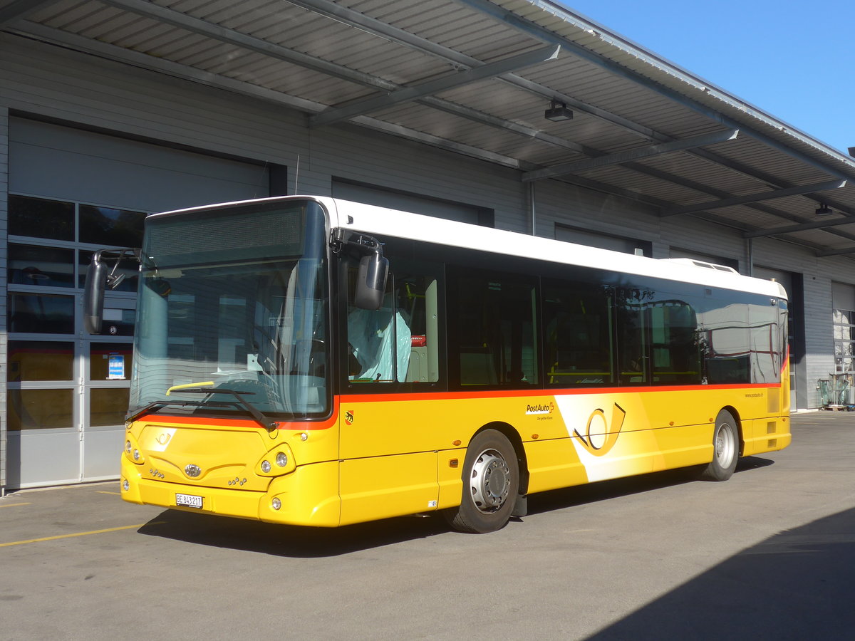 (218'812) - PostAuto Bern - Nr. 217/BE 843'217 - Heuliez am 19. Juli 2020 in Kerzers, Interbus