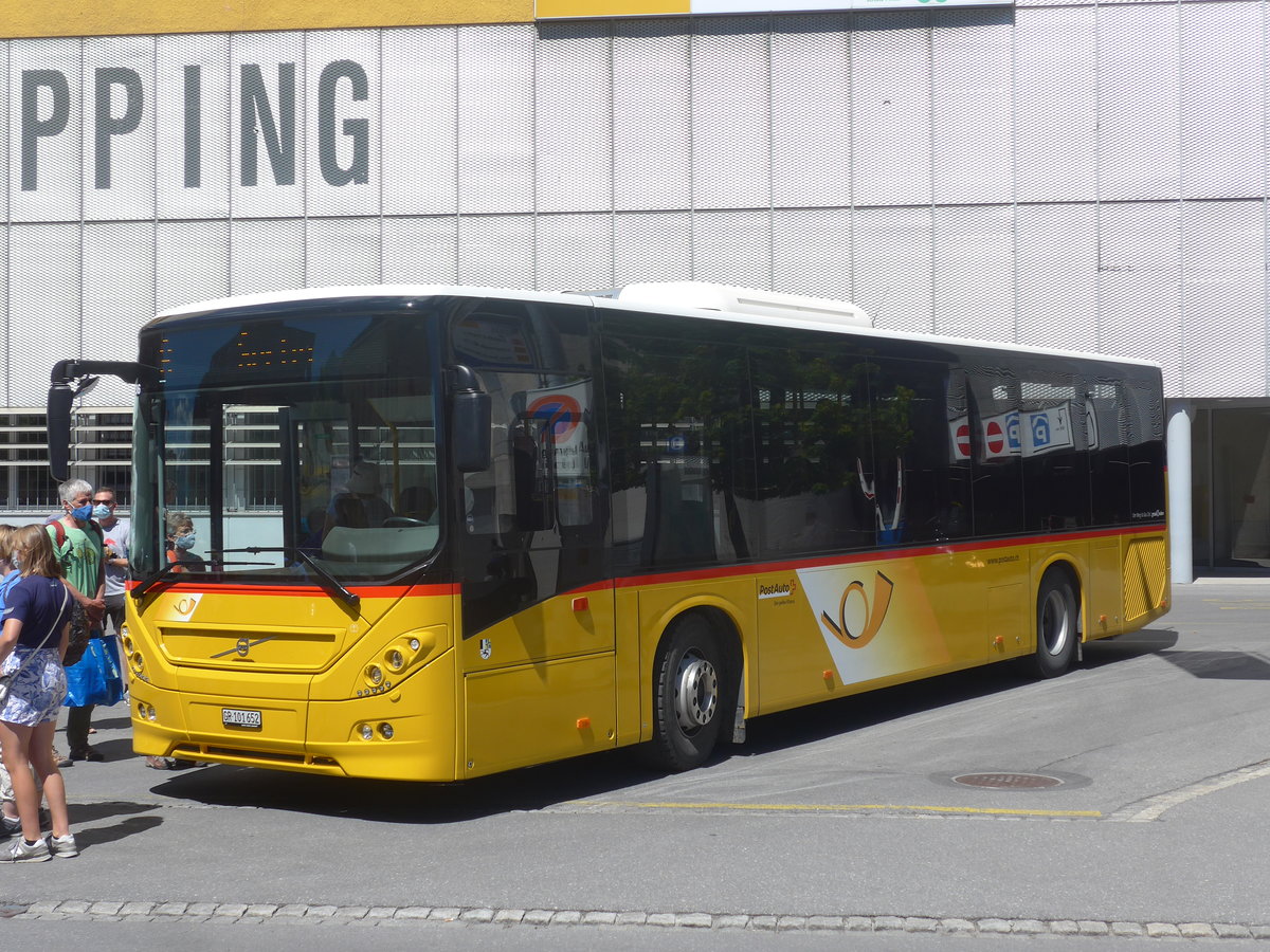 (218'894) - PostAuto Graubnden - GR 101'652 - Volvo am 20. Juli 2020 beim Bahnhof Davos Platz