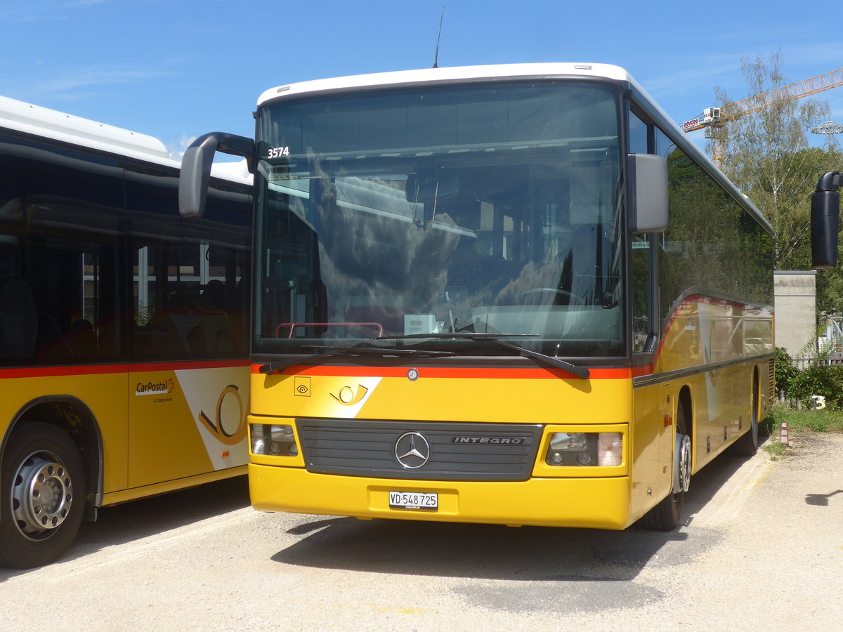 (219'043) - CarPostal Ouest - VD 548'725 - Mercedes am 25. Juli 2020 in Yverdon, Garage