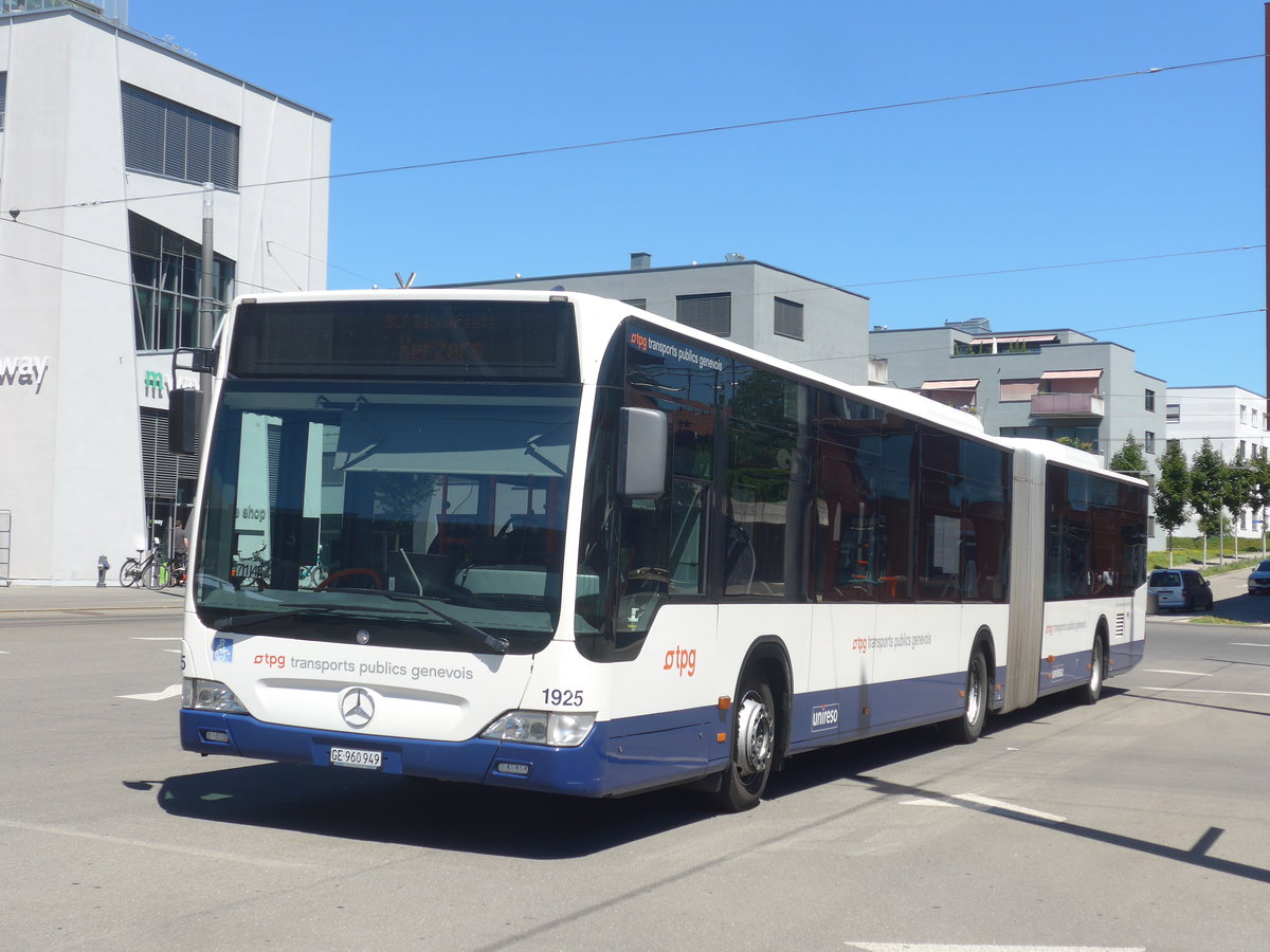 (219'237) - Genve-Tours, Genve - Nr. 1925/GE 960'949 - Mercedes am 27. Juli 2020 beim Bahnhof Bern Brnnen Westside